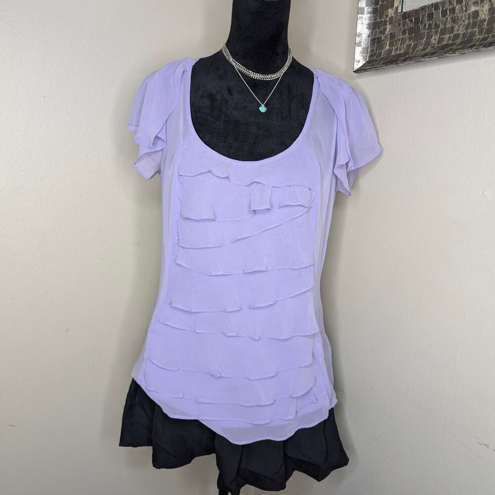 Light purple ruffle top large